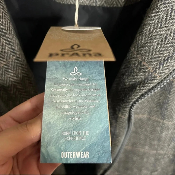 prAna Women’s Caprise Convertible Zip Insulated Herringbone Jacket - XS - NWT - Picture 7 of 11